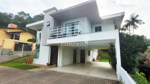 Casa com 4 Quartos à venda, 204m² no Itoupava Seca, Blumenau