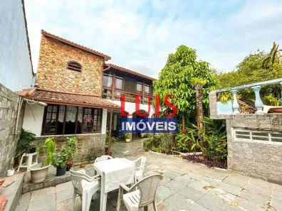 Casa com 3 Quartos à venda, 252m² no Maravista, Niterói