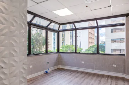 Ponto Comercial para alugar, 200m² no Cidade Monções, São Paulo