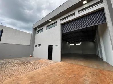 Galpão/Depósito/Armazém para alugar, 273m² no Jardim Colina Verde, Maringá