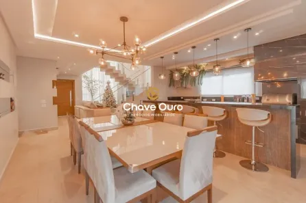 Sobrado com 4 Quartos à venda, 381m² no Santa Cruz, Cascavel