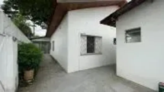 Casa com 3 Quartos para alugar, 170m² no Vila Betânia, São José dos Campos