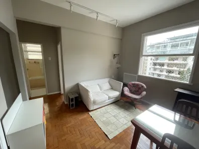 Apartamento com 2 Quartos para alugar, 64m² no Laranjeiras, Rio de Janeiro