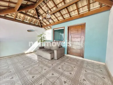 Casa com 3 Quartos à venda, 182m² no Goiânia, Belo Horizonte