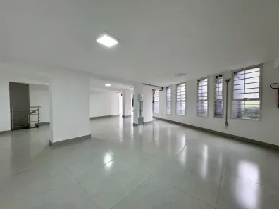Ponto Comercial para alugar, 327m² no Funcionários, Belo Horizonte