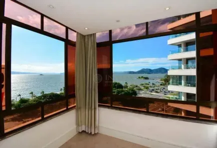 Apartamento com 4 Quartos à venda, 206m² no Agronômica, Florianópolis
