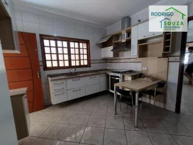 Casa com 3 Quartos à venda, 150m² no Jardim das Belezas, Carapicuíba
