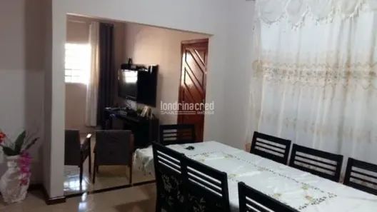 Casa com 2 Quartos à venda, 130m² no Jardim Marissol, Londrina