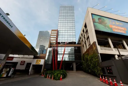 Sala Comercial para alugar, 235m² no Cambuí, Campinas