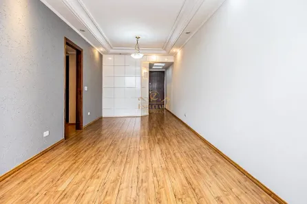 Apartamento com 2 Quartos para alugar, 70m² no Água Verde, Curitiba