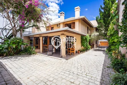 Casa com 4 Quartos à venda, 363m² no Santa Quitéria, Curitiba