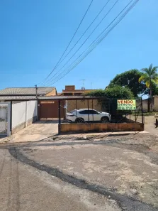Casa com 4 Quartos à venda, 295m² no Taguatinga Sul, Brasília