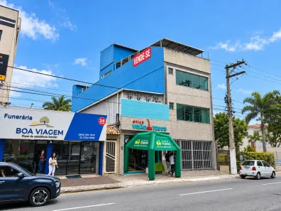 Prédio Residencial com 12 Quartos à venda, 589m² no Centro, Macaé