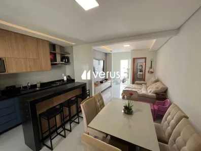 Sobrado com 3 Quartos à venda, 122m² no Novo Mundo, Uberlândia