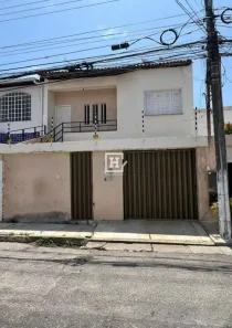Casa com 7 Quartos à venda, 300m² no Treze de Julho, Aracaju