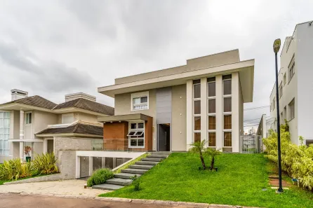 Casa de Condomínio com 3 Quartos à venda, 386m² no Mossunguê, Curitiba