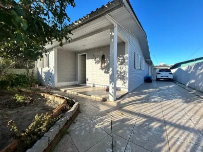 Casa com 3 Quartos à venda, 130m² no , Imbé