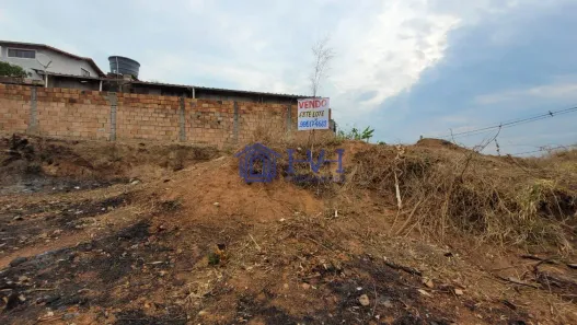 Lote/Terreno à venda, 440m² no São Damião, Vespasiano