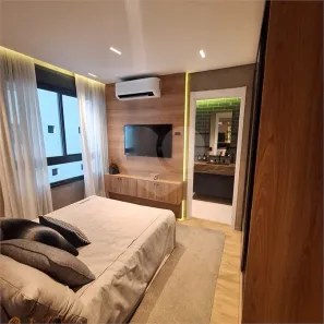 Apartamento com 3 Quartos à venda, 159m² no Cerqueira César, São Paulo
