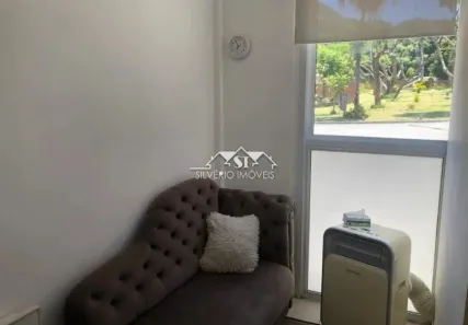 Sala Comercial à venda, 32m² no Quarteirão Brasileiro, Petrópolis