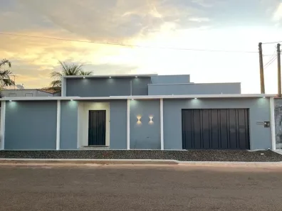 Casa com 3 Quartos à venda, 212m² no Plano Diretor Sul, Palmas
