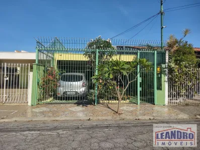 Casa com 3 Quartos à venda, 127m² no Vila Mogilar, Mogi das Cruzes