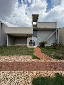 Casa de Condomínio com 3 Quartos para alugar, 150m² no Jardim Sul, Uberlândia