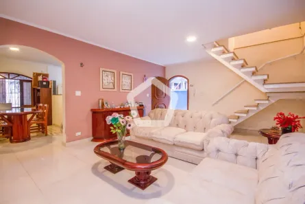 Casa com 3 Quartos à venda, 260m² no Saúde, São Paulo