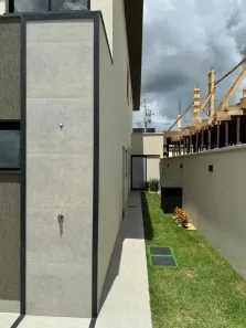 Sobrado com 4 Quartos à venda, 274m² no Residencial Parqville Jacarandá, Aparecida de Goiânia