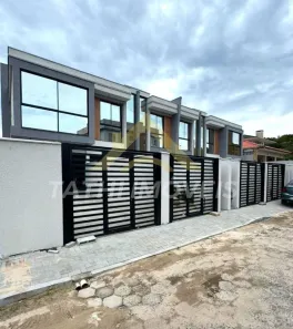 Casa com 2 Quartos à venda, 85m² no Ingleses do Rio Vermelho, Florianópolis
