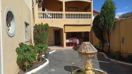 Sobrado com 3 Quartos à venda, 229m² no Centro, Lorena