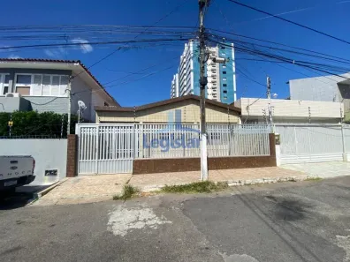 Casa com 4 Quartos para alugar, 270m² no Suíça, Aracaju