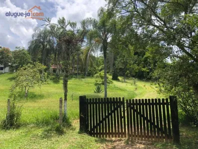 Fazenda/Sítio com 2 Quartos para venda ou aluguel, 210m² no Chácara Recanto Itamarati II, Caçapava