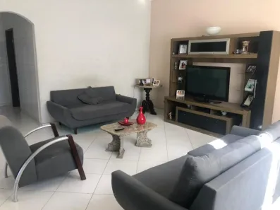 Casa com 4 Quartos à venda, 206m² no Brotas, Salvador