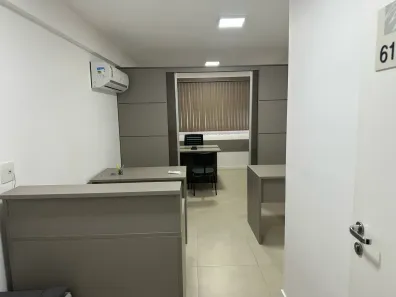 Ponto Comercial à venda, 30m² no Centro, Itaboraí