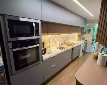Cobertura com 3 Quartos à venda, 142m² no Itaipava, Petrópolis