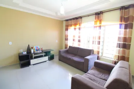 Sobrado com 4 Quartos à venda, 300m² no Riacho Fundo I, Brasília