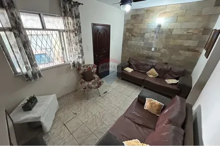 Casa com 5 Quartos à venda, 238m² no Bonsucesso, Rio de Janeiro