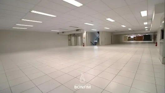 Ponto Comercial para alugar, 1439m² no Centro, Curitiba