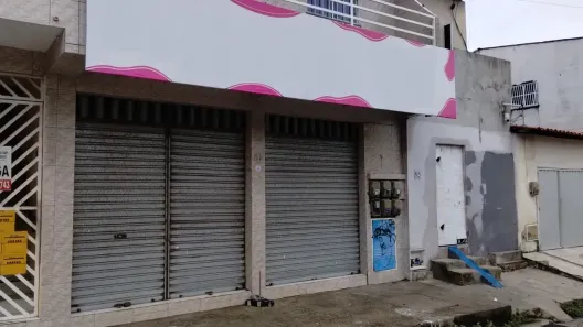 Ponto Comercial para alugar, 90m² no Vila Peri, Fortaleza