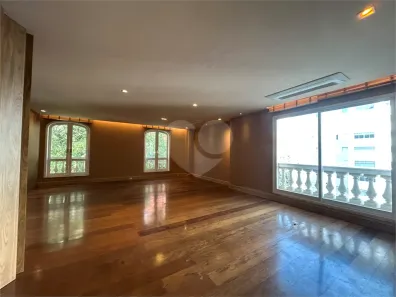 Apartamento com 3 Quartos à venda, 320m² no Cerqueira César, São Paulo