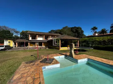 Fazenda/Sítio com 4 Quartos à venda, 399m² no Loteamento Vale Azul I, Jundiaí