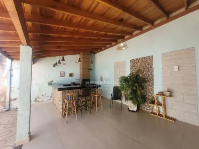 Casa com 3 Quartos à venda, 110m² no Conjunto Habitacional Joaquim Vernini, Botucatu