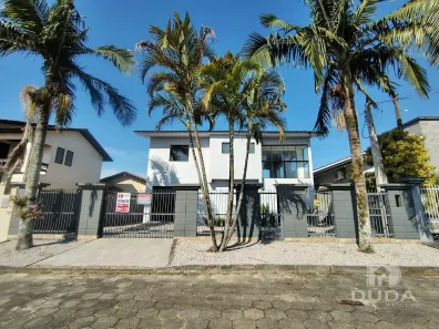 Casa com 3 Quartos à venda, 163m² no Vila Floresta, Criciúma