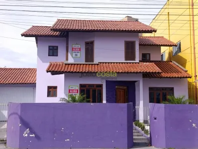 Imóvel Comercial com 4 Quartos para alugar, 160m² no Centro, Palhoça