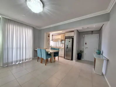 Apartamento com 2 Quartos à venda, 70m² no Barreiros, São José