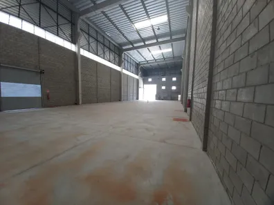 Galpão/Depósito/Armazém à venda, 900m² no Parque Empresarial das Mangueiras, Sorocaba