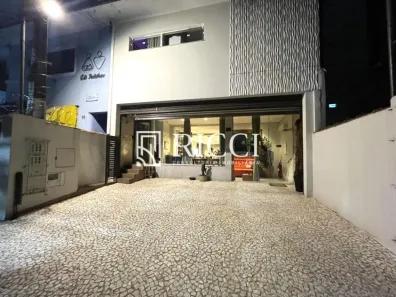 Imóvel Comercial à venda, 210m² no Boqueirão, Santos