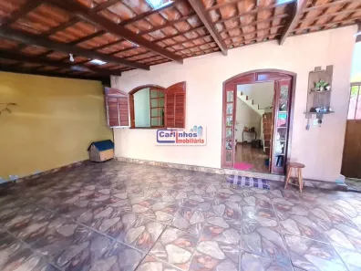 Casa com 6 Quartos à venda, 200m² no Capelinha, Betim