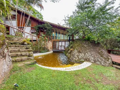 Casa com 2 Quartos à venda, 185m² no Araras, Petrópolis